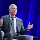 Tỉ phú Jeff Bezos thông báo sẽ từ chức CEO Amazon Tỉ phú Jeff Bezos thông báo sẽ từ chức CEO Amazon