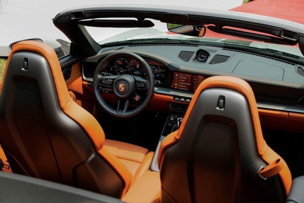 Huyền thoại 911 tái xuất: khi 'Entry-level' không còn là khái niệm cơ bản