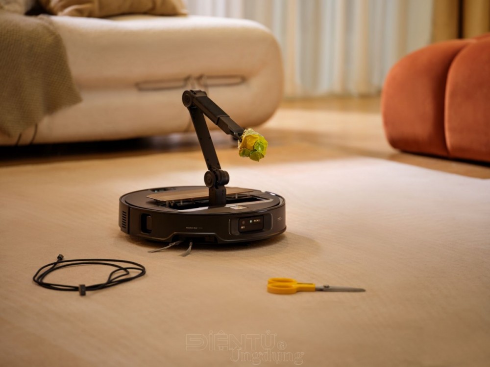 Roborock Saros Z70 ‘gập Công nghệ, mở Tương lai’