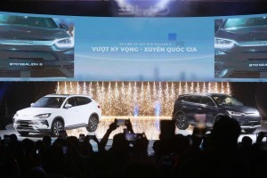 BYD ra mắt Sealion 6 - SUV hybrid tiên tiến tại Việt Nam