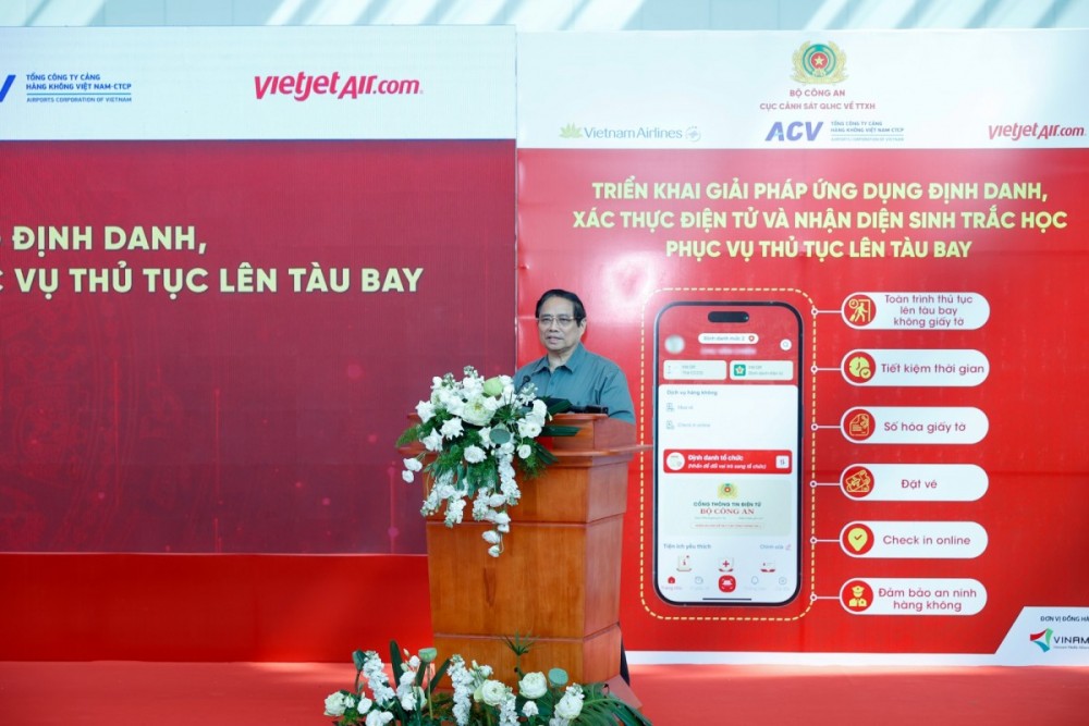 VNeID: Đột phá thủ tục bay không chạm với công nghệ sinh trắc học