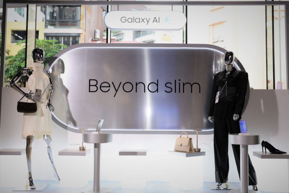 Samsung mở bán phiên bản giới hạn Galaxy S25 Edge - Beyond Slim