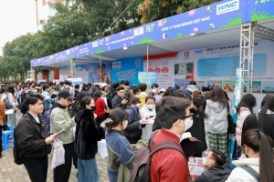 Phenikaa Career Fair 2025: Kết nối hàng nghìn cơ hội việc làm cho sinh viên