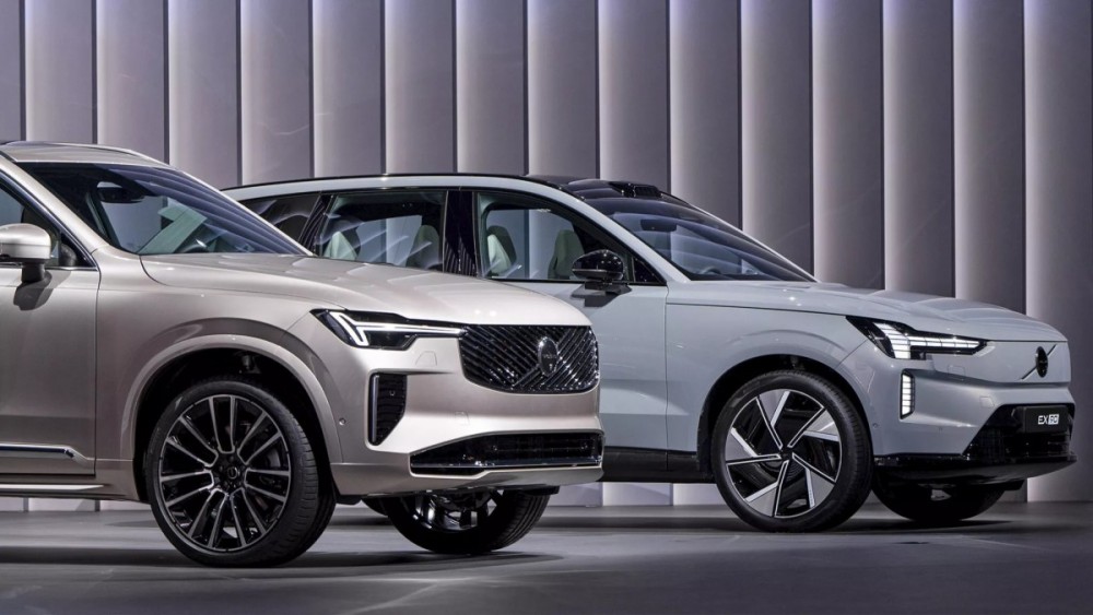 Google xác nhận tích hợp Gemini AI lên xe Volvo, thách thức Apple CarPlay