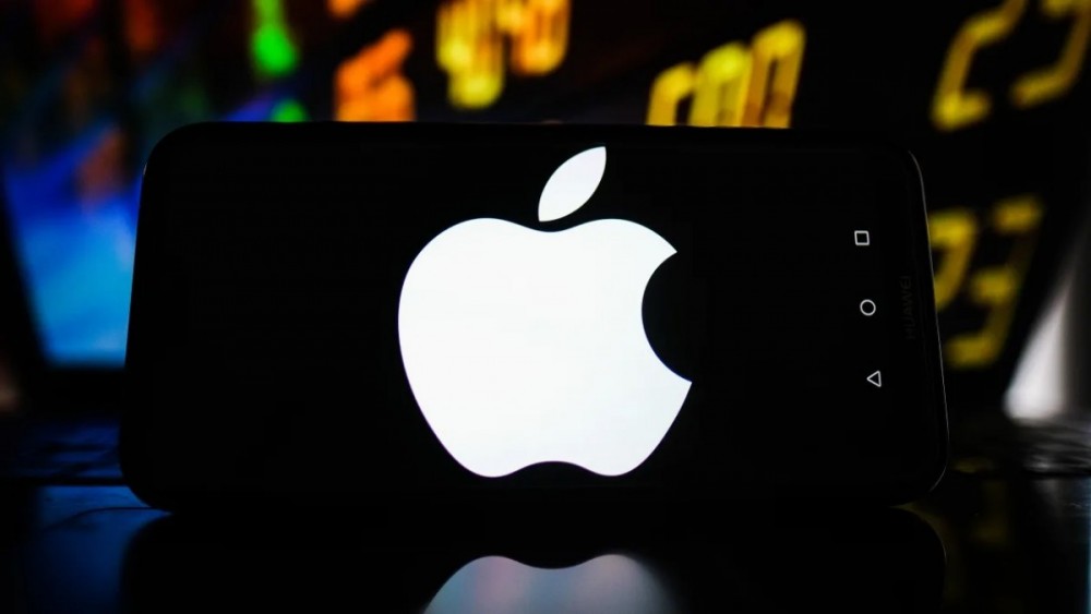 Apple cân nhắc dùng công nghệ từ OpenAI hoặc Anthropic cho Siri