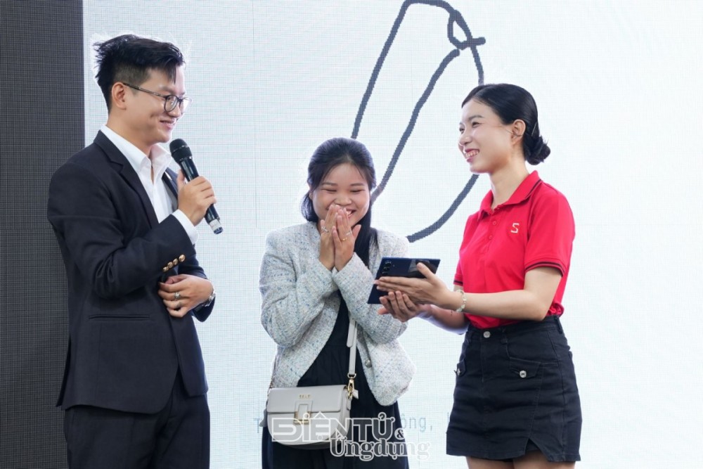 CellphoneS ghi nhận bộ đôi Galaxy Z Fold7 và Z Flip7 tăng trưởng 20%