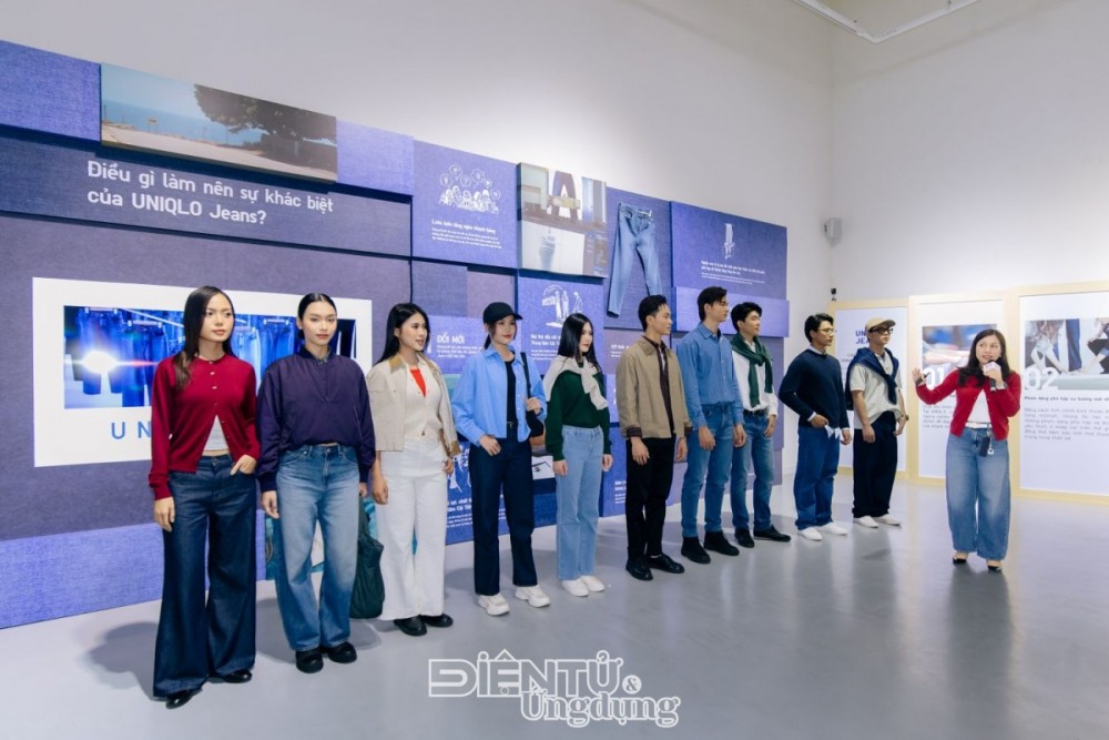 BST UNIQLO Jeans 2025 