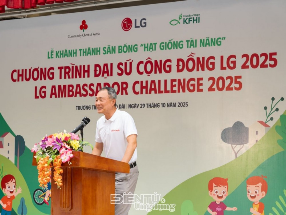 LG khánh thành sân bóng “Hạt giống Tài năng”