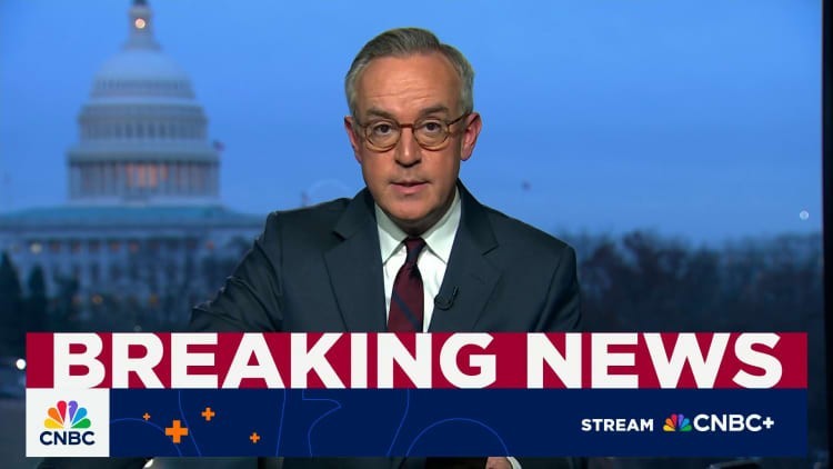 Trump bật đèn xanh cho việc bán chip AI Nvidia H200 cho Trung Quốc