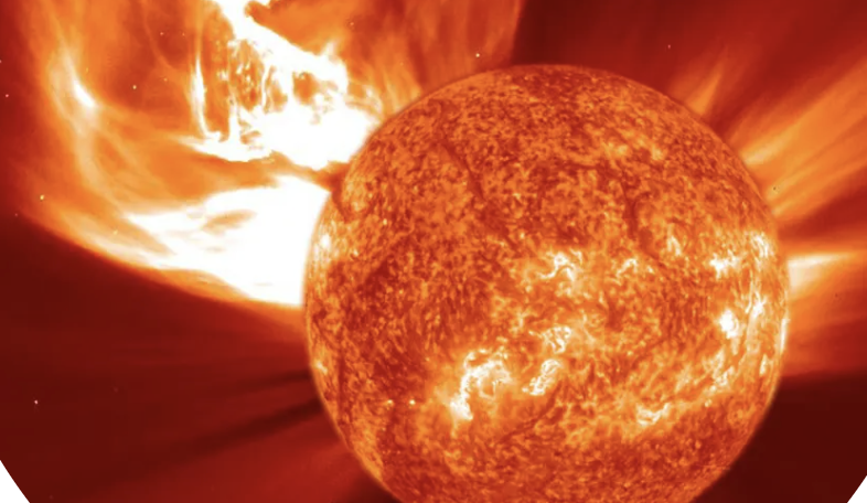 Thông tin xung quanh bão mặt trời ngày 11.12