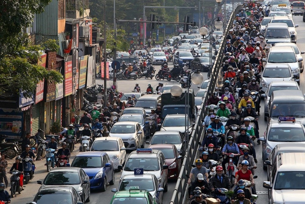 Siết xe tải vào nội đô giờ cao điểm