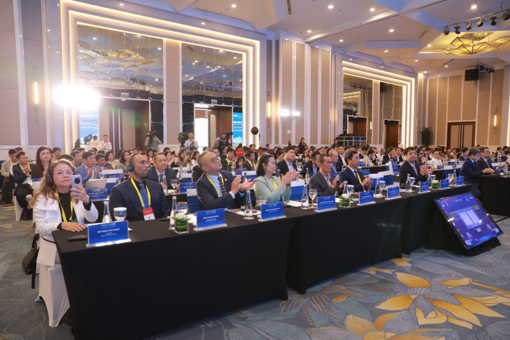 Khai mạc Hội nghị Thành phố Thông minh Việt Nam - châu Á 2025