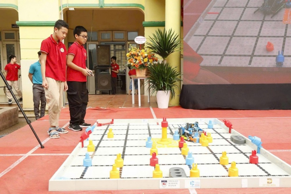 Trường Tiểu học Vạn Phúc đẩy mạnh giáo dục STEM qua ngày hội công nghệ