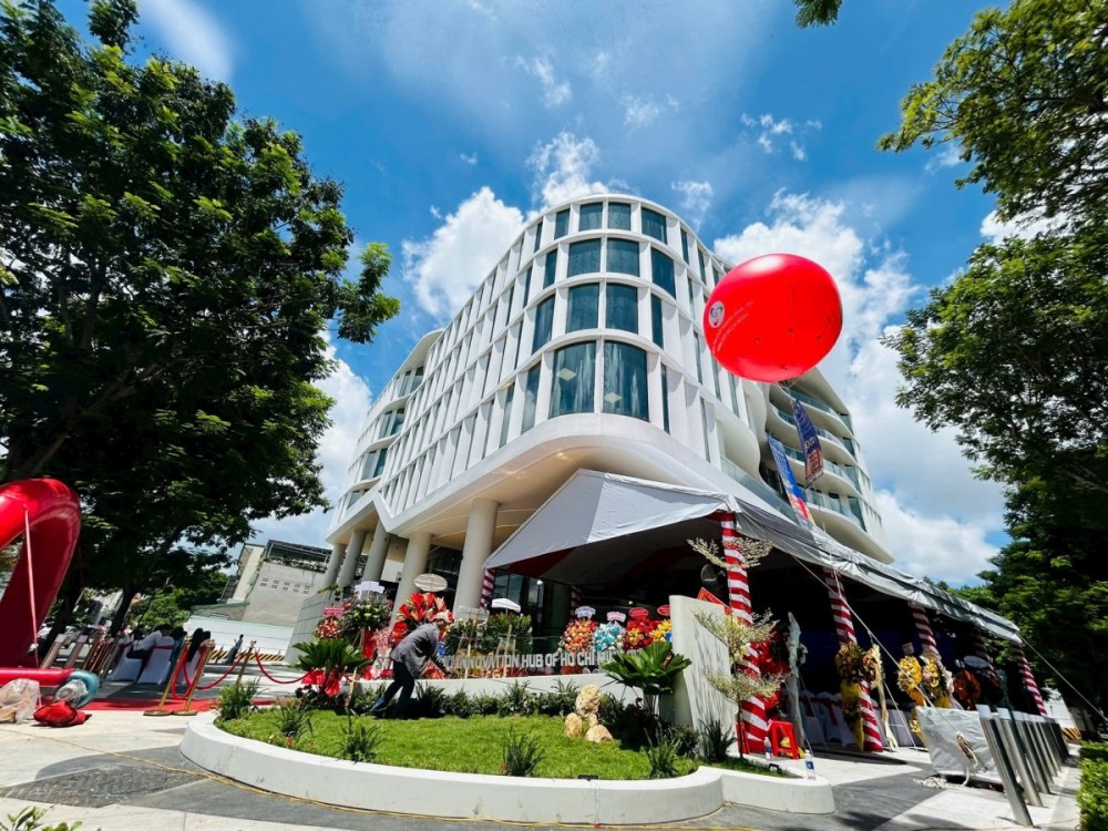Ngày 23/8, Trung tâm Khởi nghiệp sáng tạo TP.HCM (123 Trương Định, phường Xuân Hòa) chính thức được khánh thành, đánh dấu bước tiến quan trọng trong việc phát triển hệ sinh thái đổi mới sáng tạo của Thành phố.