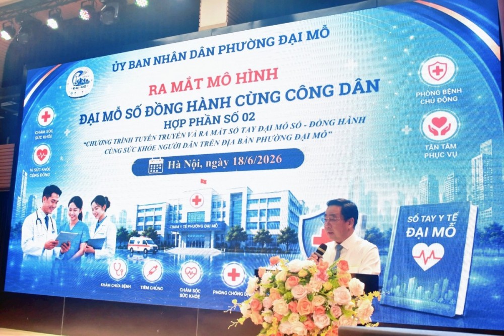 Hà Nội: Phường Đại Mỗ ra mắt “Sổ tay y tế số”, hỗ trợ người dân đăng ký khám sức khỏe trực tuyến