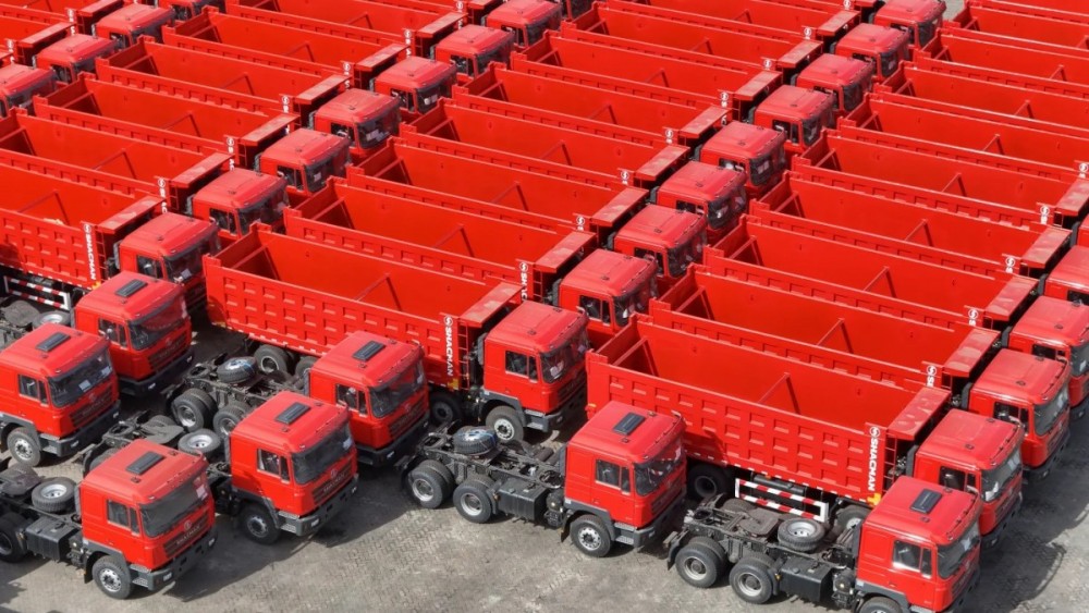 Xe tải điện trở thành canh bạc xuất khẩu mới của Trung Quốc