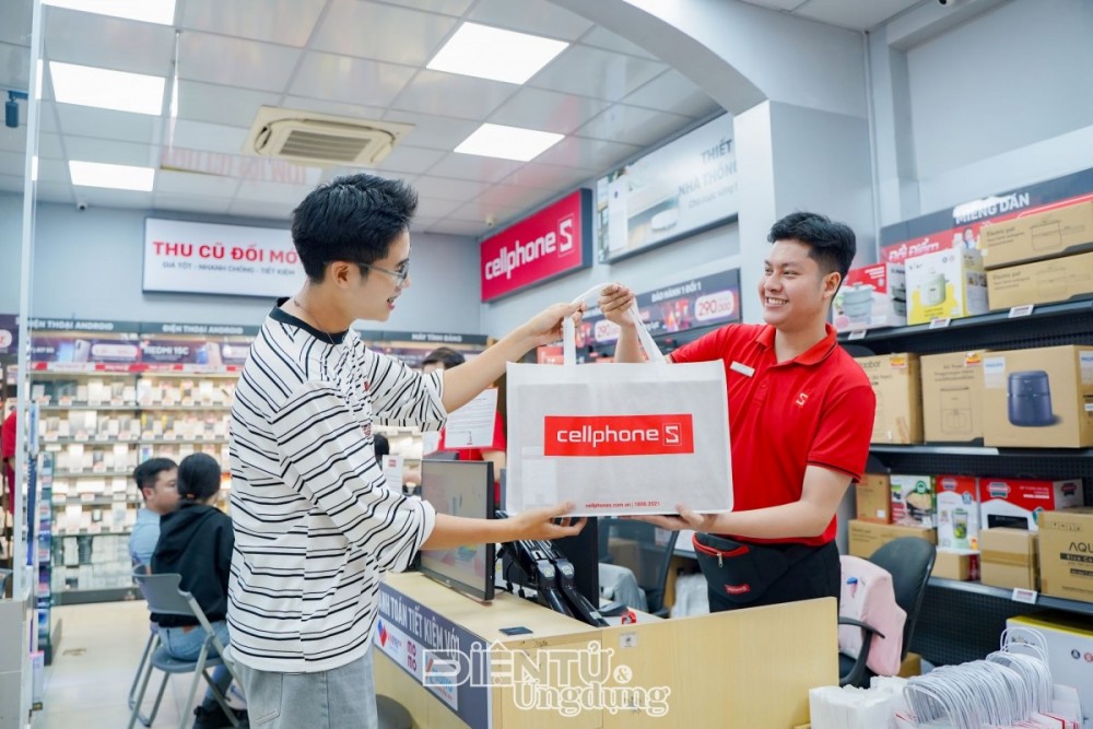 CellphoneS giảm ngay 3 triệu đồng cho các tân sinh viên