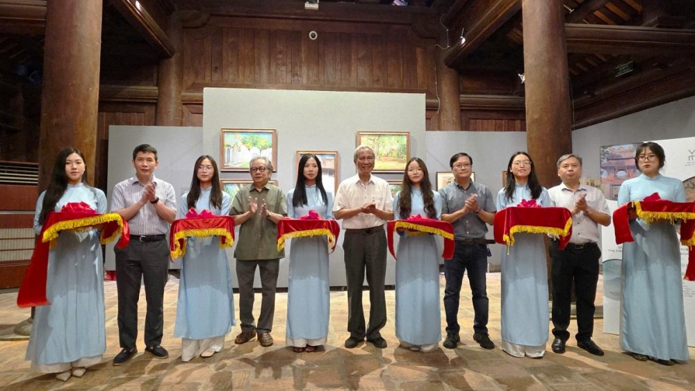 Triển lãm 'Quốc Tử Giám trong nghệ thuật' tôn vinh 950 năm trường đại học đầu tiên của Việt Nam