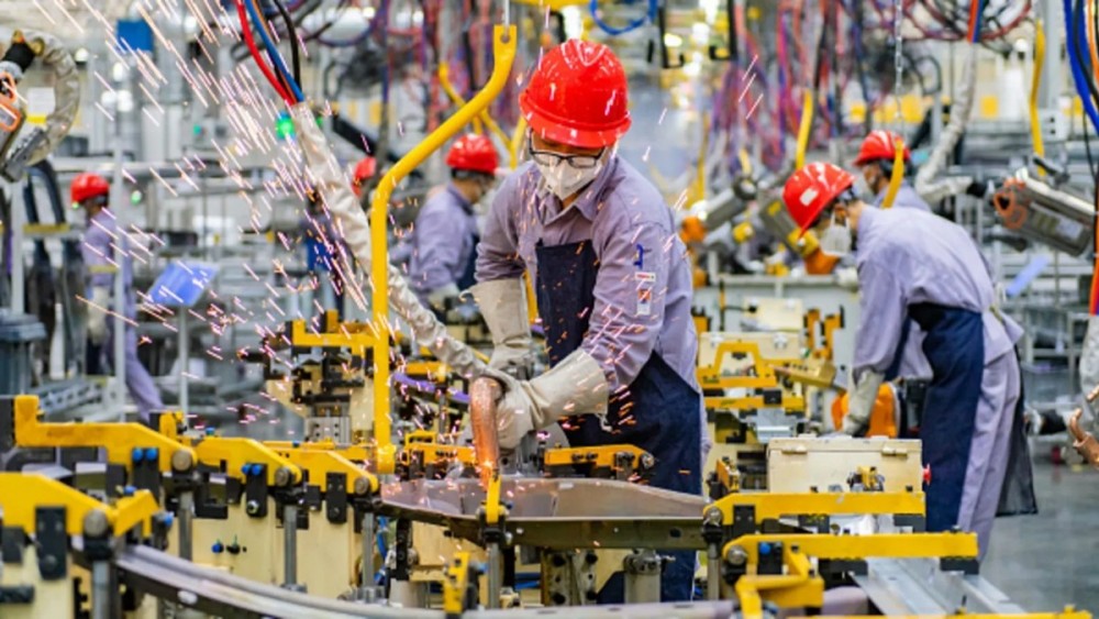 Lợi nhuận công nghiệp Trung Quốc tăng nhờ AI