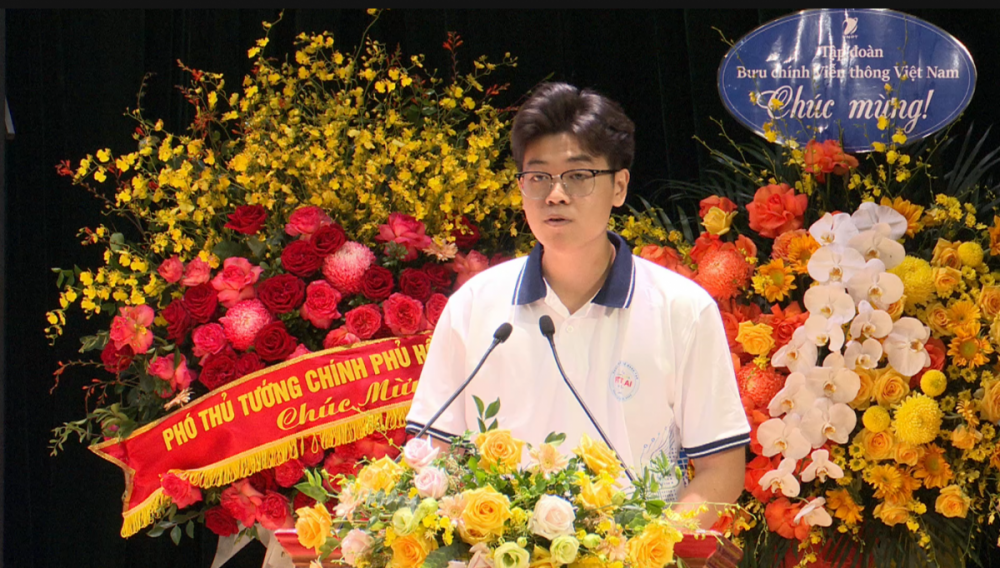 Sinh viên năm ba PTIT đưa nền tảng AI từ phòng lab ra thị trường