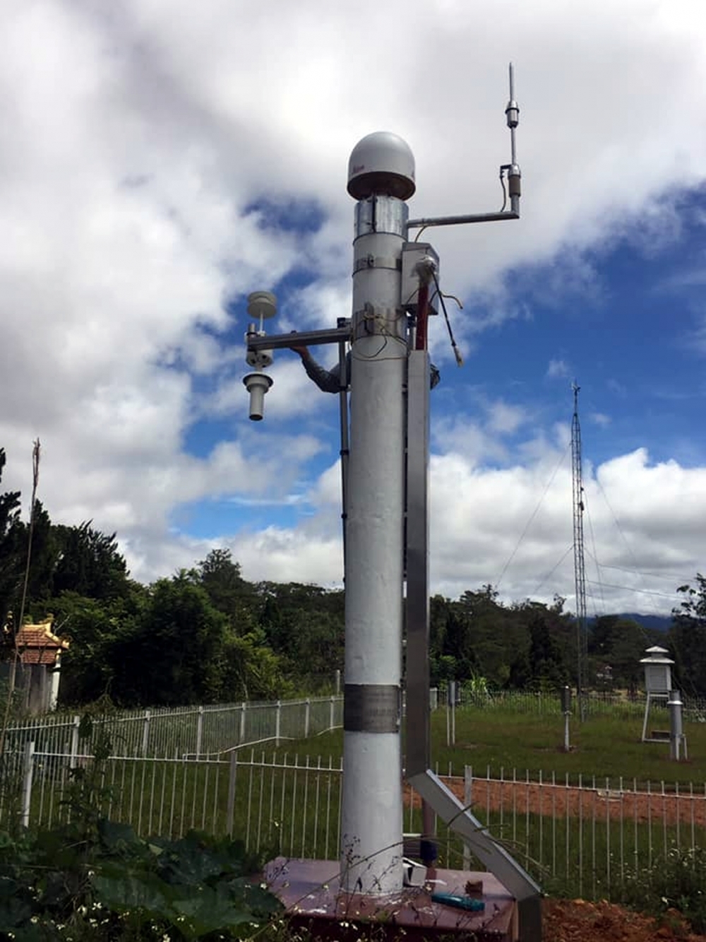 Trạm GNSS CORS tại Đà Lạt