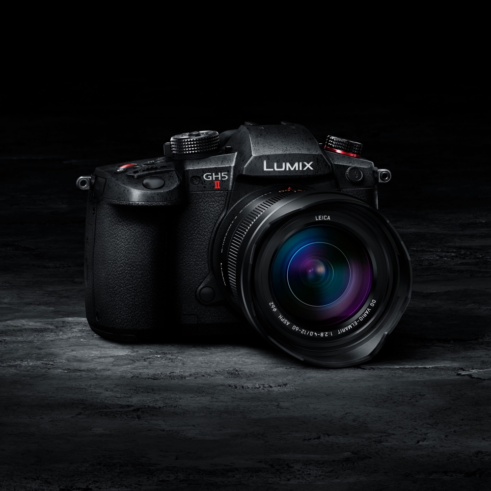 Panasonic Lumix GH5 Mark II mang hình ảnh Full HD 60p vào các cuộc họp