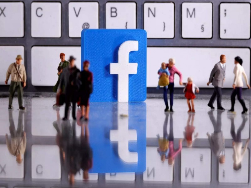 Sự sụt giảm người dùng lần đầu tiên xảy đến với Facebook kể từ ngày ra đời
