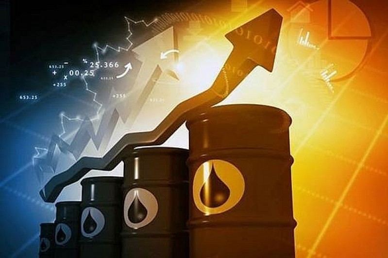 Giá dầu tăng nếu áp giá trần với dầu Nga