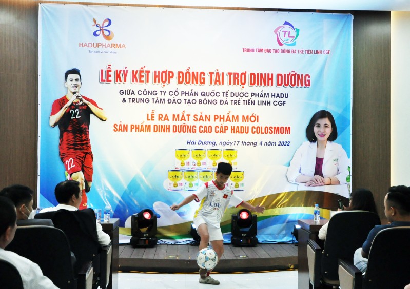 Tài năng của các lứa cầu thủ trẻ tại Trung tâm đào tạo bóng đá trẻ Tiến Linh CGF cũng được thể hiện tại sự kiện