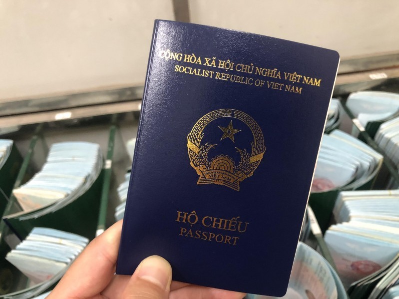 Mẫu hộ chiếu mới của Việt Nam bị cơ quan quản lý cư trú Đức từ chối cấp visa