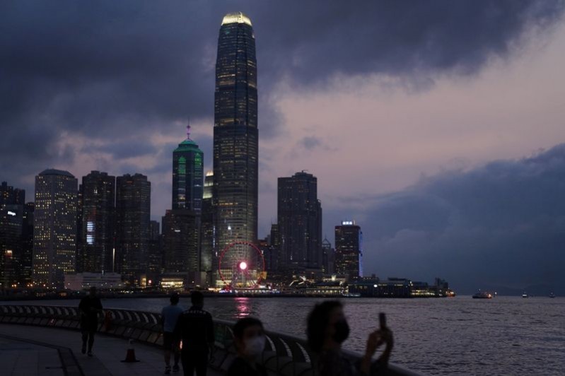 Bản tin cổ phiếu công nghệ 15/11 viện dẫn lý do kiểm soát an ninh quốc gia giới chức Trung Quốc đã đặt ra yêu cầu kiểm tra an ninh mạng với các công ty tổ chức IPO tại Hong Kong