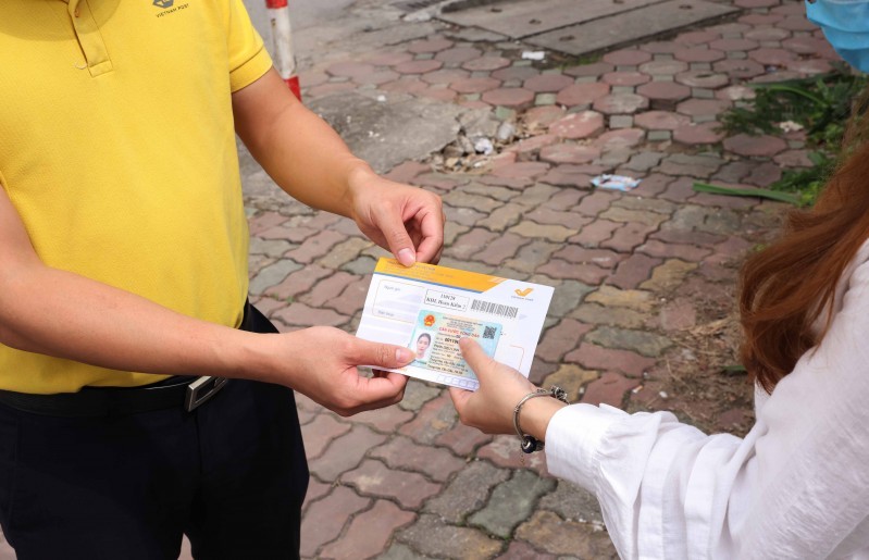 Việc trả thẻ CCCD gắn chip đã được Bưu điện Việt Nam trả tận tay người dân trong thời gian qua