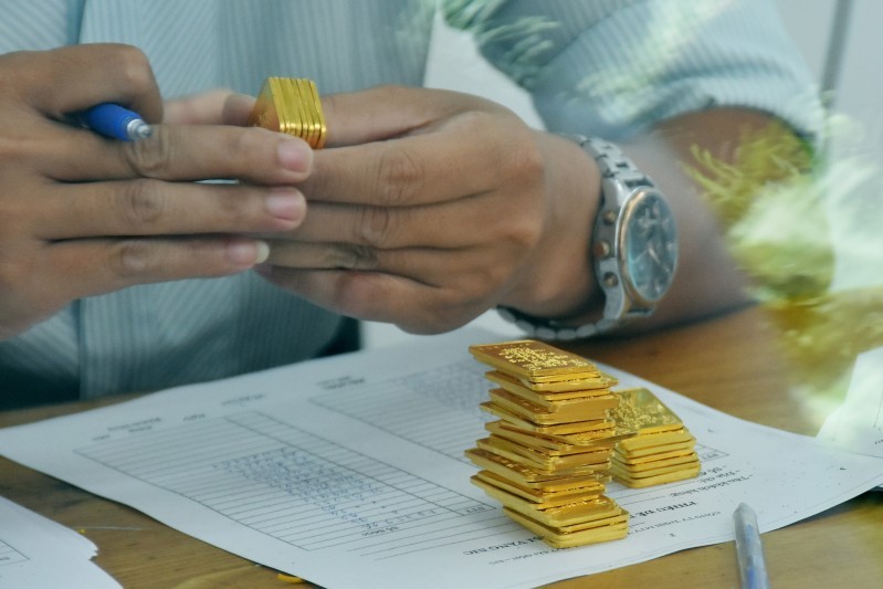 Dự báo giá vàng SJC trong nước ngày 11/11 đảo chiều giảm trước áp lực tăng giá của đồng USD