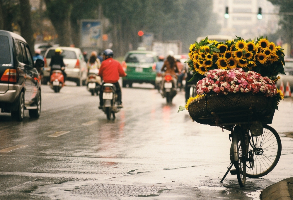Dự báo thời tiết Hà Nội ngày mai 10/3: Mưa dông và rét ...