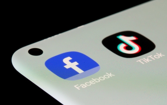Facebook bị buộc phải "bạo chi" cho việc phát triển nội dung trước các cạnh tranh từ MXH khác