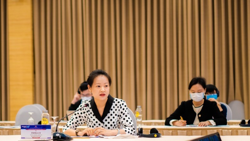Bà Fiona Li, Phó Tổng giám đốc Huawei Việt Nam tại Hội thảo chuyên đề “Chuyển đổi lao động và phát triển nguồn nhân lực số trong tiến trình công nghiệp hoá Việt Nam đến năm 2030, tầm nhìn đến năm 2045”
