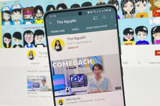 Kênh YouTube Thơ Nguyễn được kích hoạt trở lại mà không có nhân vật chính xuất hiện lâu nay sau gần 1 tháng im hơi lặng tiếng