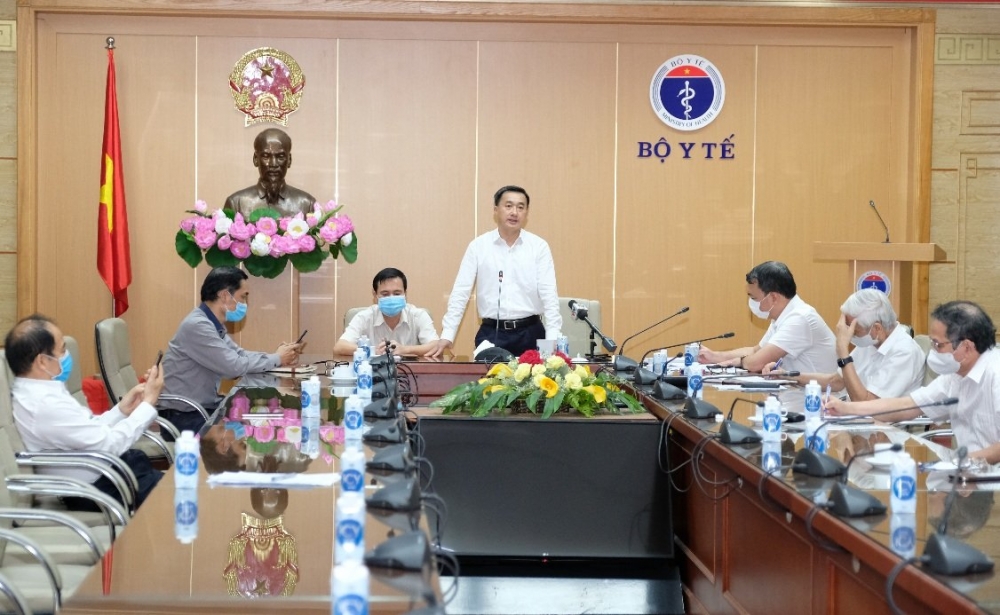 Thứ trưởng Trần Văn Thuấn mong muốn việc cấp phép sẽ được thực hiện trên cơ sở các đánh giá khoa học