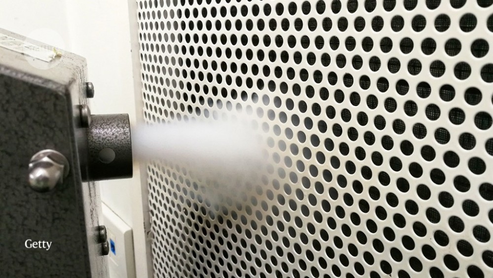 Các thiết bị lọc không khí sử dụng màng HEPA hay tia cực tím có thể giúp loại bỏ virus SARS-CoV-2 lơ lửng ngoài không khí