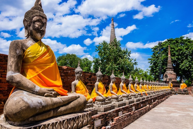 Mùa chay Phật giáo là kỳ nghỉ đầu tiên mà người dân Thái Lan sẽ được tăng ngày nghỉ để phục vụ cho mục tiêu khôi phục ngành du lịch