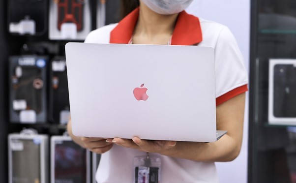 MacBook Air M1 và MacBook Pro M1 2020