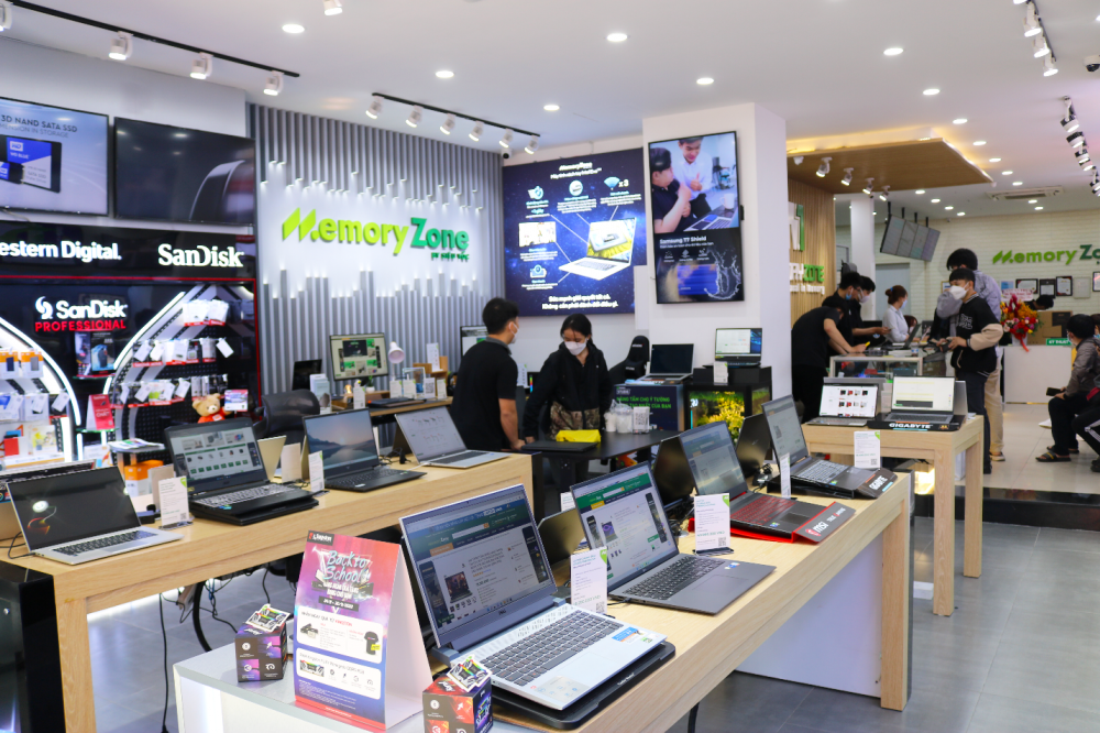 MemoryZone, cửa hàng MemoryZone 