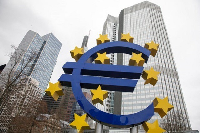 Eurostat: Kinh tế Eurozone đang đối mặt với Suy thoái kỹ thuật