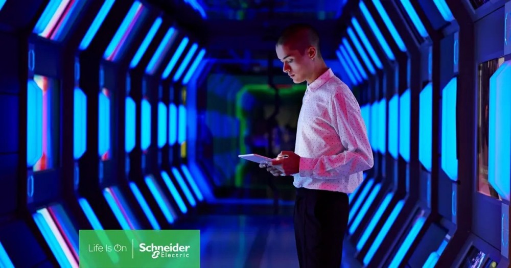 Schneider Electric và NVIDIA tái định nghĩa tiêu chuẩn trung tâm dữ liệu AI