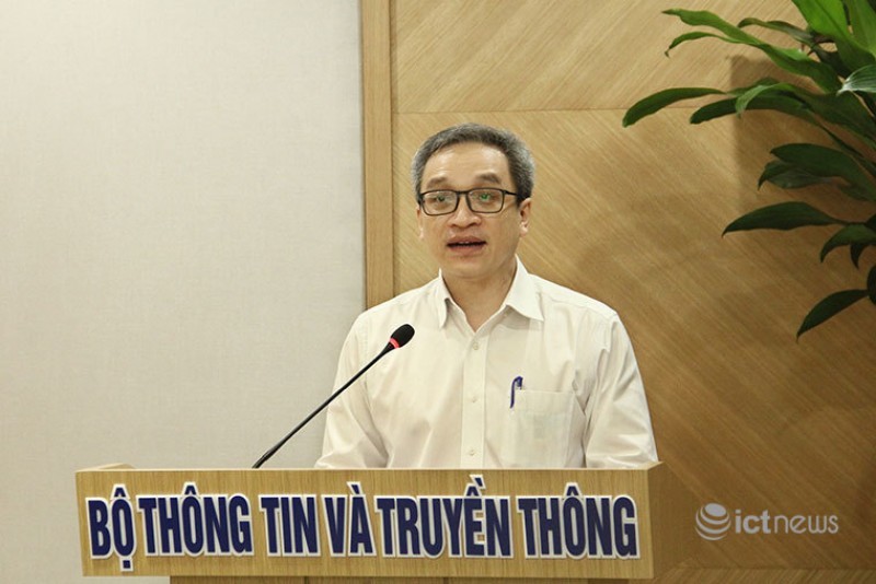 Bộ TTTT, Bộ trưởng Nguyễn Mạnh Hùng, thứ trưởng Phan Tâm, Cục tin học hóa