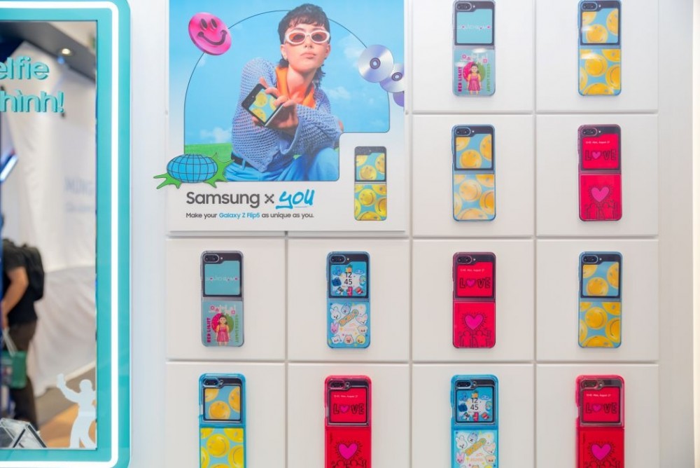 Samsung khai trương cửa hàng trải nghiệm tại TTTM Giga Mall