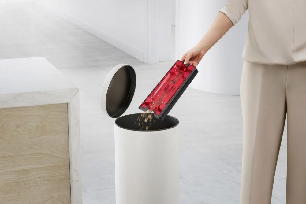 Dyson chính thức giới thiệu chiếc máy lau sàn chuyên dụng đầu tiên 