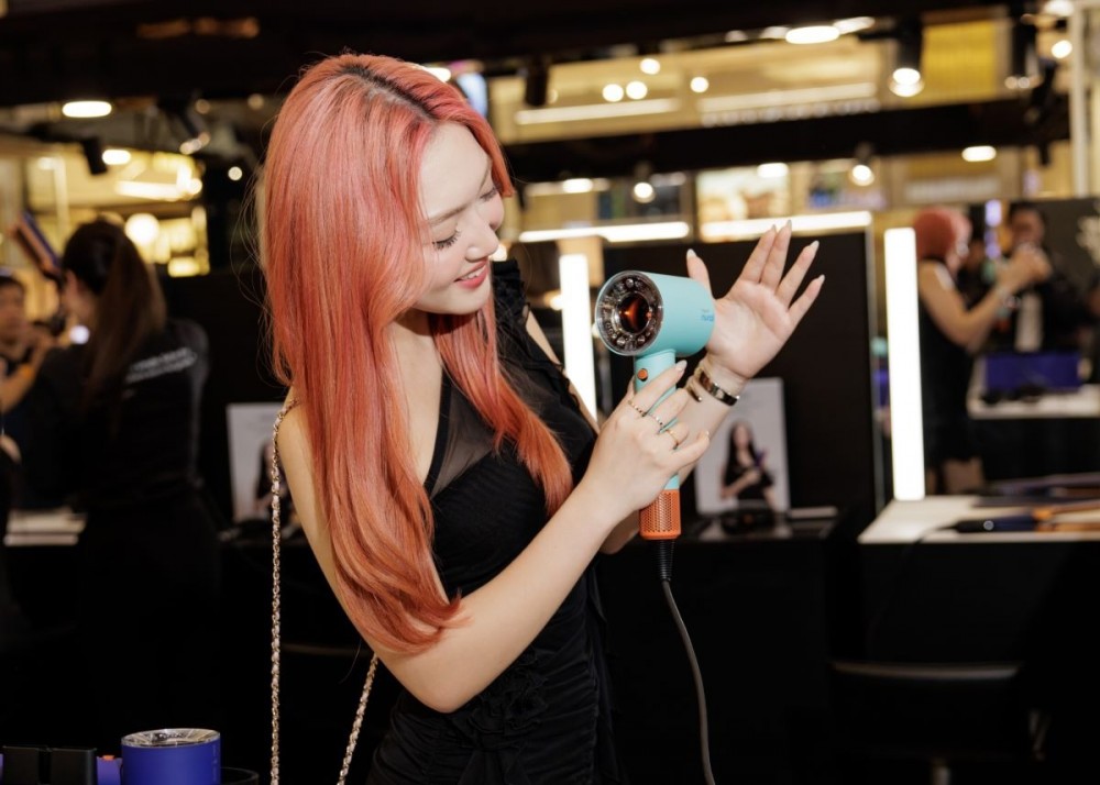 Dyson chính thức ra mắt bộ đôi máy chăm sóc tóc thế hệ mới tại thị trường Việt Nam