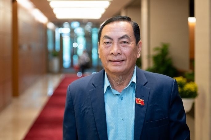 Đại biểu Quốc hội Phạm Văn Hoà, Ủy viên Ủy ban Pháp luật của Quốc hội.
