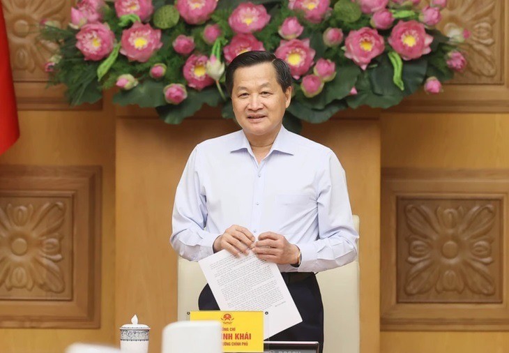 Phó Thủ tướng Lê Minh Khái: Tăng lương phải đi đôi với kiểm soát giá cả